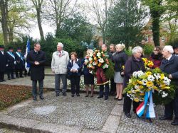 Obchody XX lat spotkań partnerskich byłego powiatu Nowogardzkiego i powiatu Dithmarschen w Heide